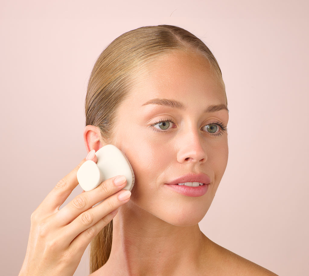 Cleansing Silicone Brush